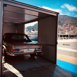 We unboxed two amazing #alltimestars in sunny Monaco. Catch the Mercedes-Benz 280 SL (W 113) now. Tab the item!
#MBclassic #monaco #MercedesBenz #mercedesbenzclassic #ClassicCar #Car #Carsofinstagram #InstaCar #DreamCar #MBCar  via @mercedesbenzmuseum