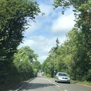  ️  #travel #instatravel #uk #beautifuldestinations #nature #stunning #mymodamixtravels #clouds #prettynature #tree #sunny