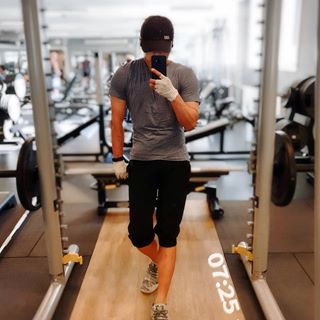 [Workout & Fitness] Mission completed on Wednesday morning.  Too humid...;;; Geeeee~ 날씨가 흐려서 습도가 높은 하루. 으으으~~~ 수요운동 끗!
#운동 #운동스타그램 #헬스 #헬스타그램 #피트니스 #피트니스그램 #짐 #짐스타그램 #하체운동 #아침운동 #수요운동 #운동하는일반인 #운동하는직장인 #운동하는남자 #다이어터 #유지어터 #눈바디 #습도가높다 #gym #gymstagram #fitness #fitnessgram #health #healthstagram #workout #workouts #exercise #morningexercise #morningworkout #humid