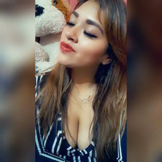 I Love Yourself
#me #instamoment #instacool #casual #cool #beauty #bonita #cute #sëducee #nett  #selfie #selfiequeen #bestoftheday #guapa #gurly #picoftheday #girls #live #ilovethem #coqueta #sheishappy  #days #Latina #holiday#instagood #instaselfie #polishgirl #loveme