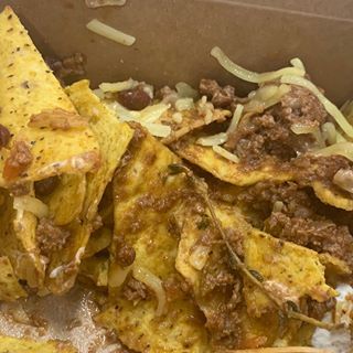 Had to burn these nachos i had for lunch and had salad for #dinner #tryingtobegood #longday #workouts today was so worth it #fitnessjourney #fitnessmotivation #fitness #weightloss #weightlossjourney #cleaneats #cleaneating #fatlossjourney #fatloss #fatlossmotivation #running #cardio #gym #weights #zumba #yoga #pilates #fitspo #keepitreal #keepgoing