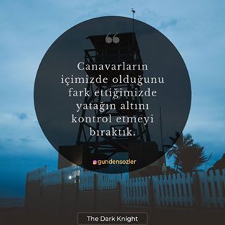 Yoruma ️ ️ bunlardan birini bırakır mısınız?⠀
⠀
⠀
Canavarların içimizde olduğunu fark ettiğimizde yatağın altını kontrol etmeyi bıraktık.The Dark Knight⠀
⠀
⠀
 : @giuligartner ⠀
⠀
⠀
⠀
#gundensozler #sözler #güzelsözler #anlamlısözler #edebiyat #kitap #İstanbul #sozler #film #filmreplikleri #motivasyon #hayat #insan #dünya #hayal #kadın #mutluluk