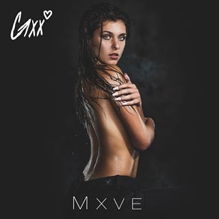 Mxve •
•
•
Streaming Every mf Where!
•
•
 @jpricephoto